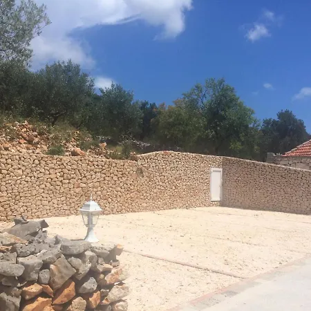 Dalmatian Stone Burica *